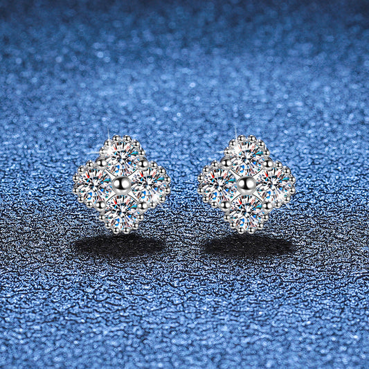 [LunaMar]ELEGANT FOUR-LEAF CLOVER MOISSANITE STUD EARRINGS