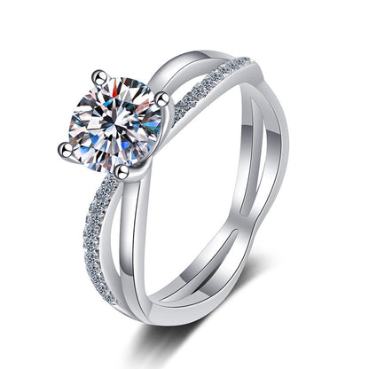 [LunaMar]ELEGANT 4-PRONG CROSSOVER MOISSANITE ENGAGEMENT RING