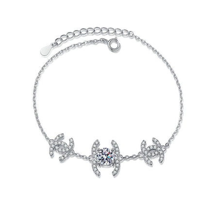 [LunaMar]CLASSIC INTERLOCKING MOISSANITE BRACELET