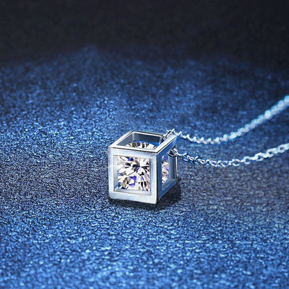 [LunaMar]GEOMETRIC SUGAR-CUBE MOISSANITE NECKLACE