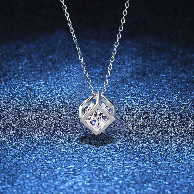 [LunaMar]GEOMETRIC SUGAR-CUBE MOISSANITE NECKLACE