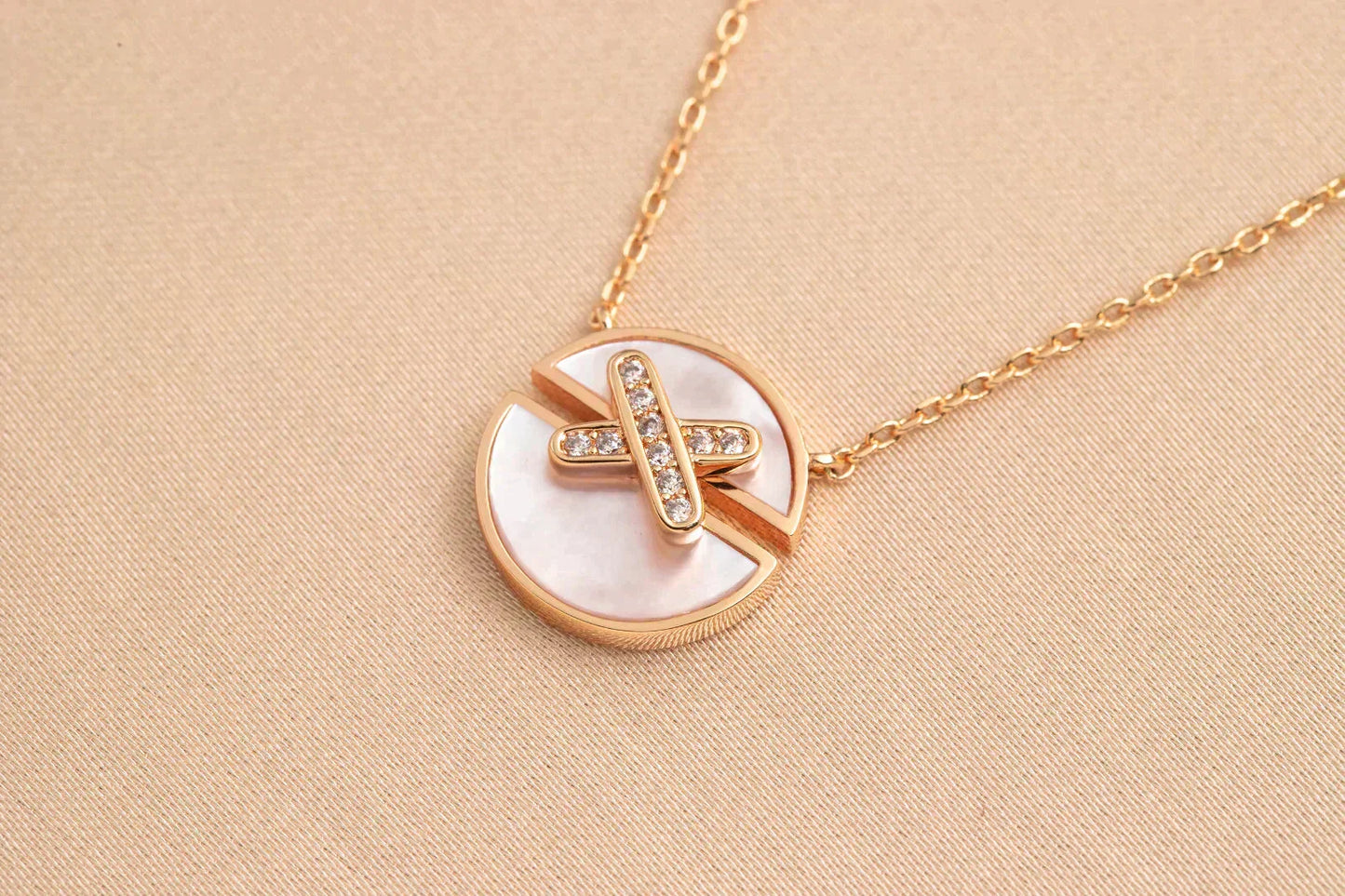 [LunaMar]JEUX DE ROSE GOLD DIAMOND NECKLACE