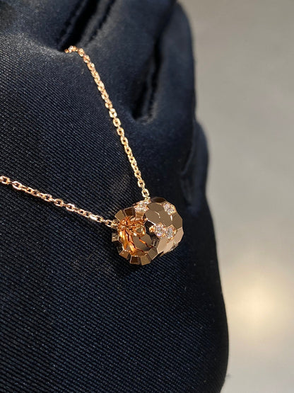 [LunaMar]BEE LOVE DIAMOND NECKLACE