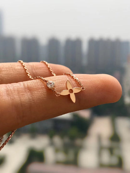 [LunaMar]BLOSSOM PENDANT ROSE GOLD AND DIAMOND