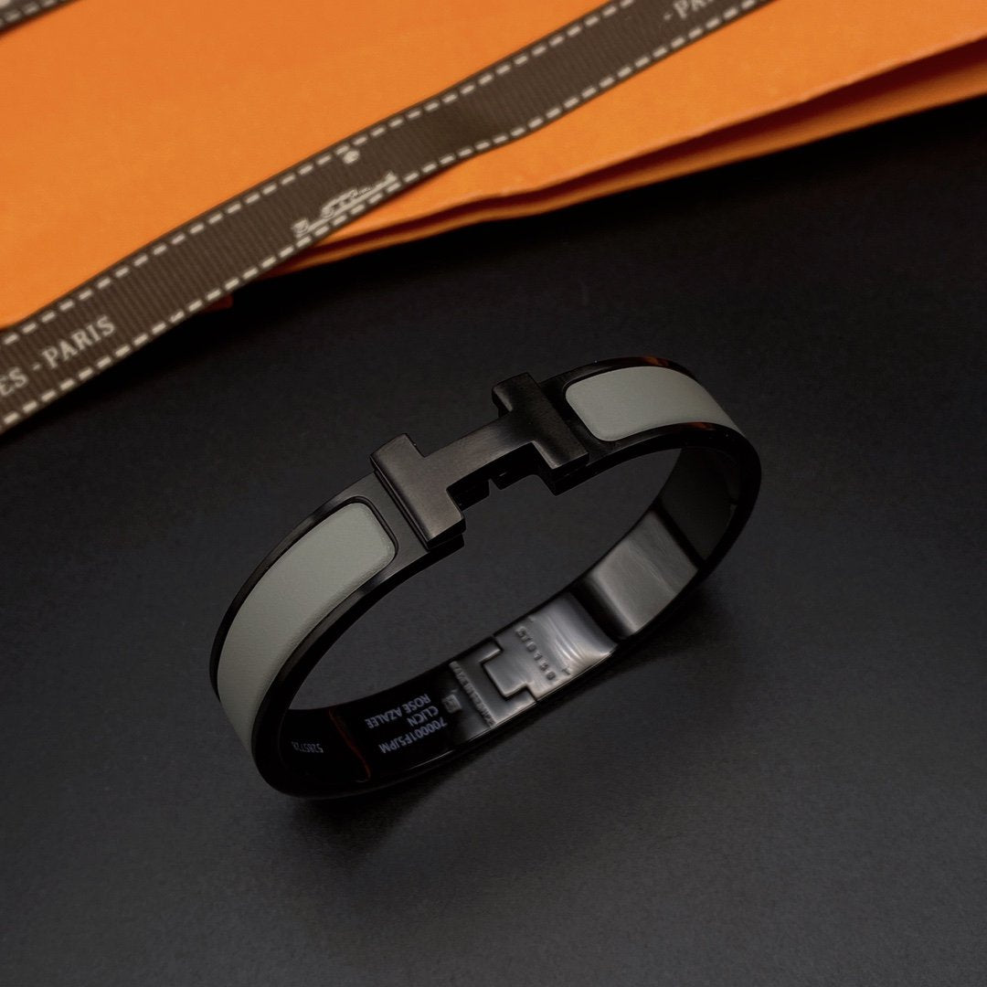 [LunaMar]CLIC HM SO BLACK GREY BRACELET