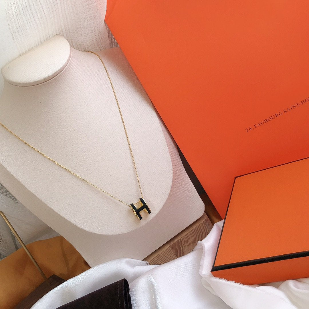 [LunaMar]HM CLIC BLACK ENAMEL GOLD NECKLACE