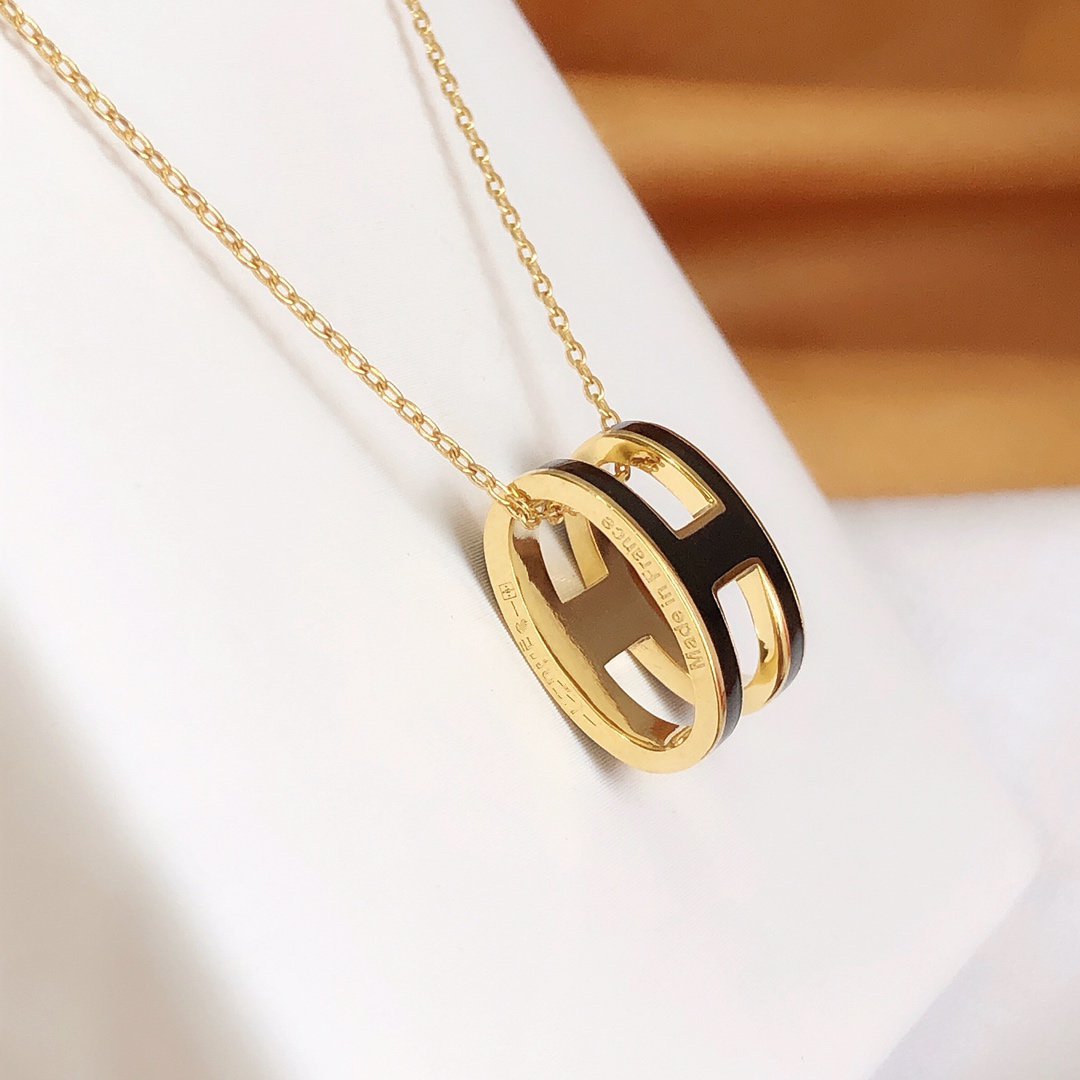 [LunaMar]HM CLIC BLACK ENAMEL GOLD NECKLACE