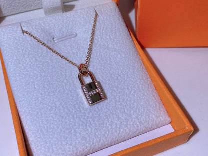 [LunaMar]HM ADVANCED NICHE LOCK HEAD NECKLACE DIAMONDS