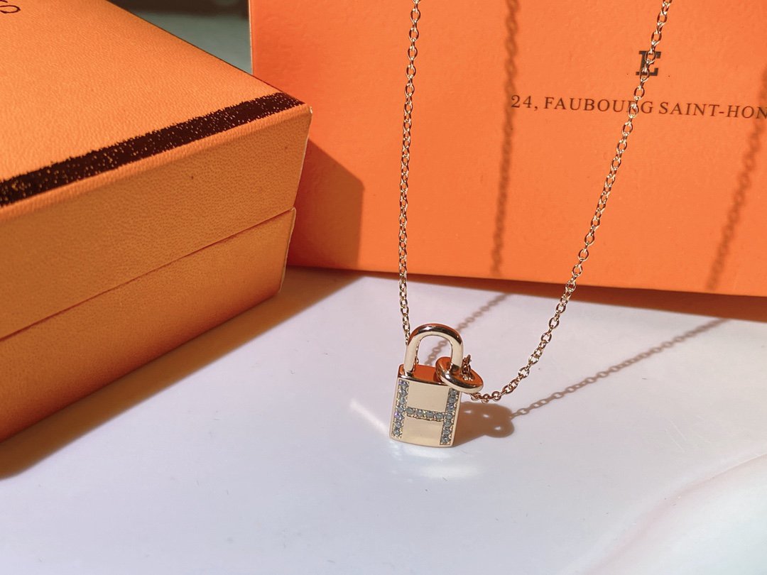 [LunaMar]HM ADVANCED NICHE LOCK HEAD NECKLACE DIAMONDS