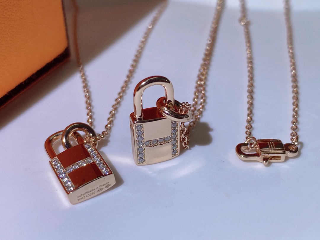 [LunaMar]HM ADVANCED NICHE LOCK HEAD NECKLACE DIAMONDS