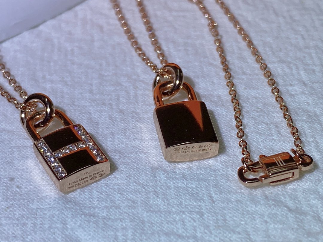 [LunaMar]HM ADVANCED NICHE LOCK HEAD NECKLACE DIAMONDS
