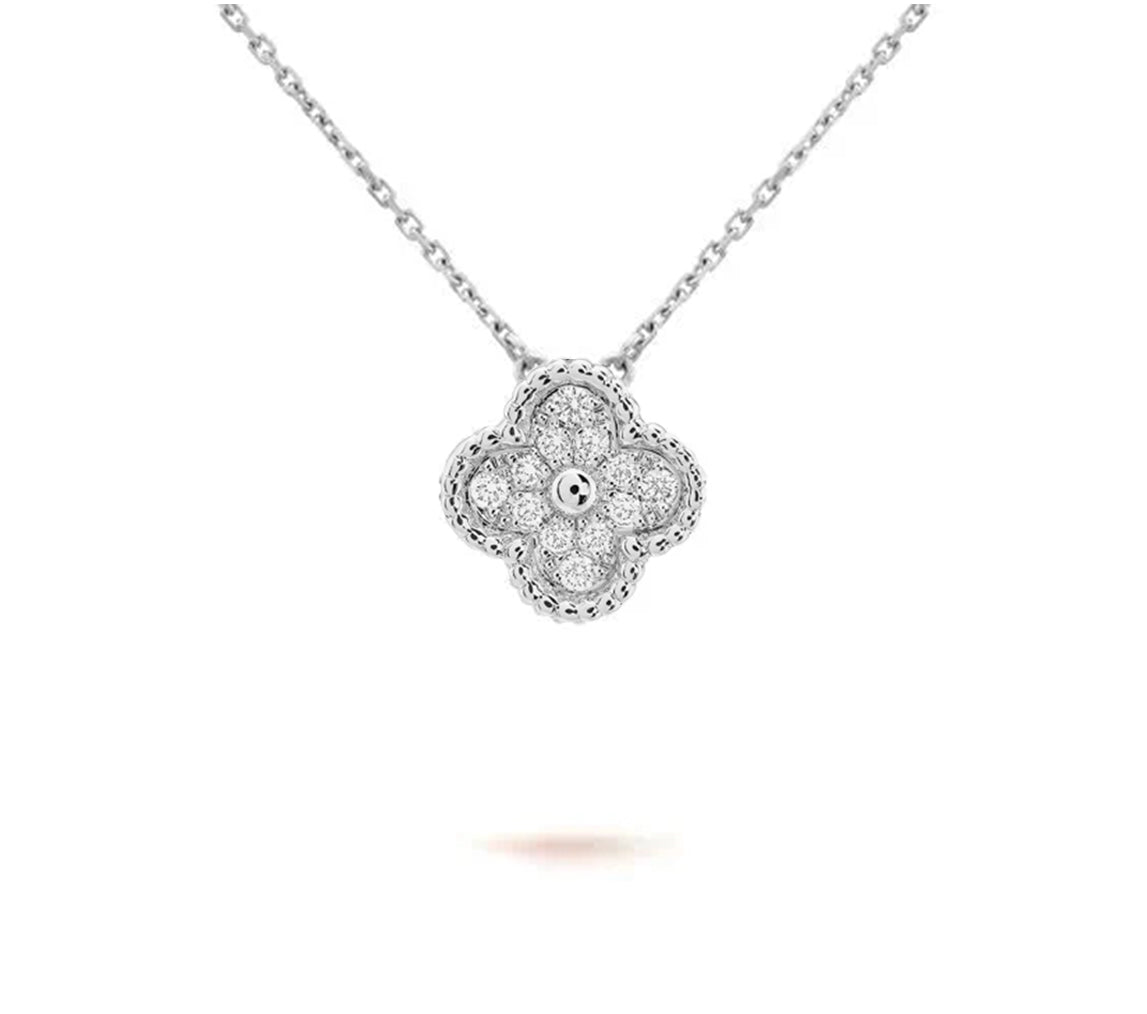 [LunaMar]15MM CLOVER FLOWER PENDANT NECKLACE WHITE GOLD COLLECTION