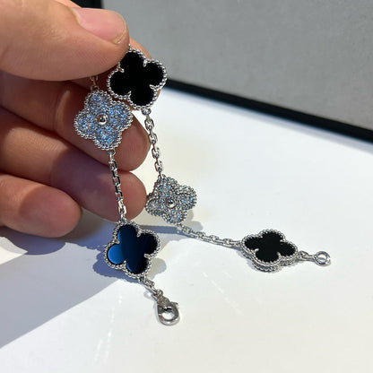 [LunaMar]LUCKY CLOVER 5-MOTIF BRACELET - BLACK OXNY COLLECTION
