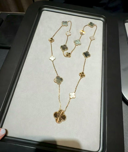 [LunaMar]DETACHABLE 15-MOTIF CLOVER STATEMENT SET - GREY MOTHER-OF-PEARL & LASER
