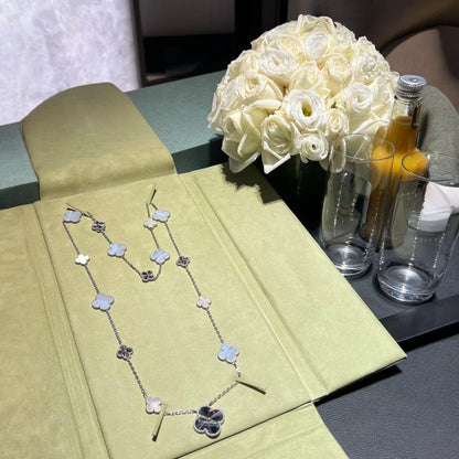 [LunaMar]DETACHABLE 15-MOTIF CLOVER STATEMENT SET - PURPLE CHALCEDONY & LASER