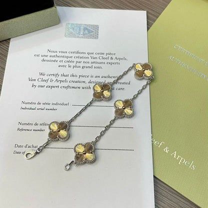 [LunaMar]LUCKY CLOVER 5-MOTIF BRACELET - LASER COLLECTION