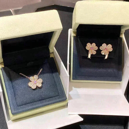 [LunaMar]PAVÉ DIAMOND BUTTERFLY CHARM NECKLACE
