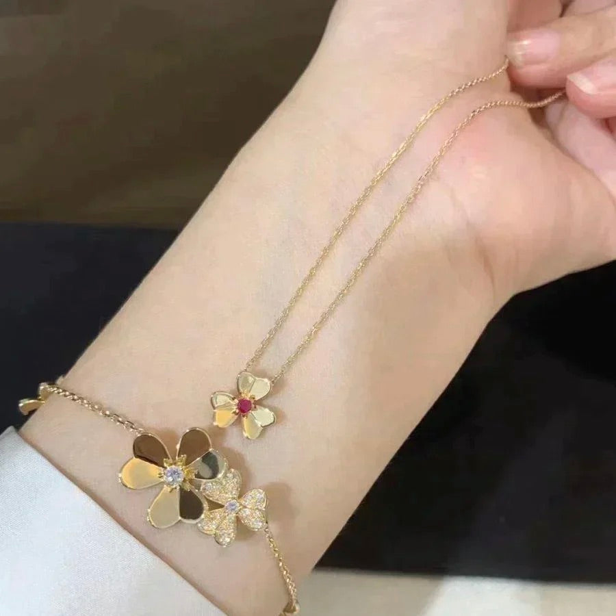 [LunaMar]FRIVOLE FLORAL CHARM NECKLACE