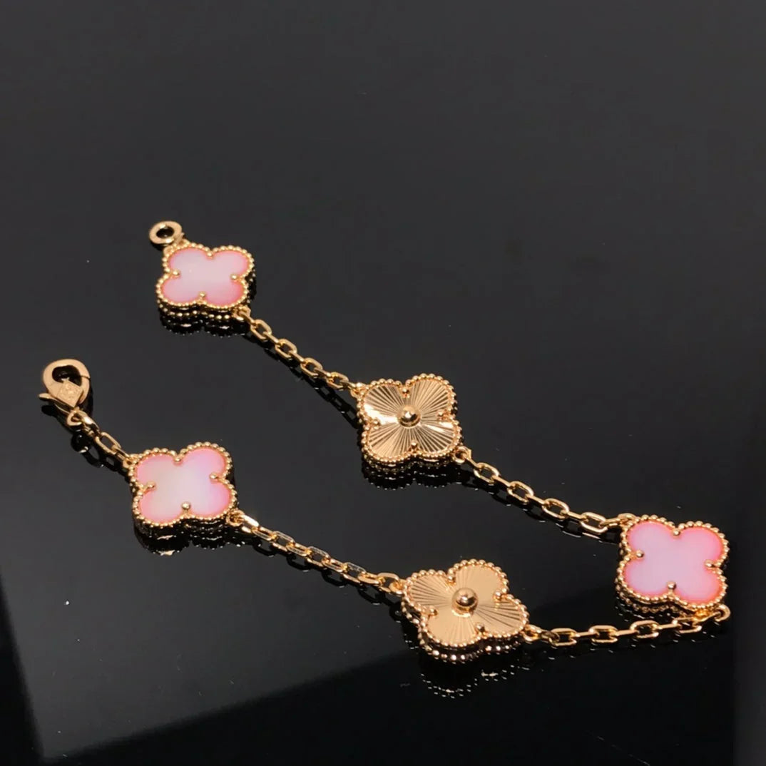 [LunaMar]LUCKY CLOVER 5-MOTIF BRACELET - PINK MOTHER-OF-PEARL COLLECTION
