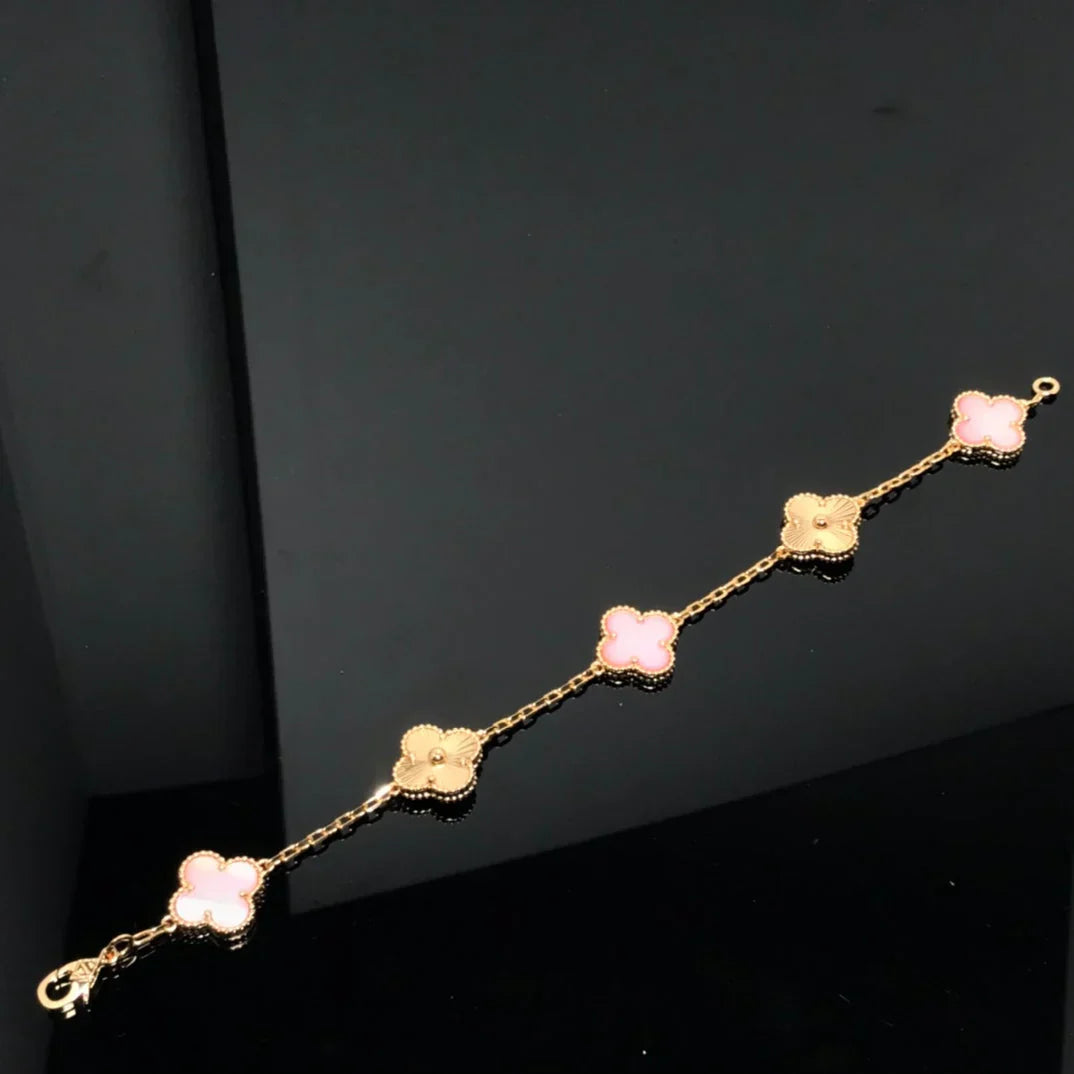 [LunaMar]LUCKY CLOVER 5-MOTIF BRACELET - PINK MOTHER-OF-PEARL COLLECTION